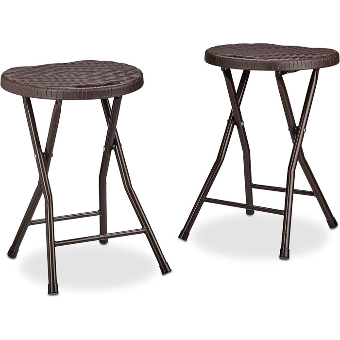 Relaxdays Klapphocker BASTIAN rund, 2 Stk. Faltbar, Kunststoff, Rattanoptik, Wetterfest HxBxT: 45 x 32,5 x 29 cm, braun