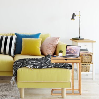 Relaxdays 68 x 55 x 35 cm, Beistelltisch Bambus mit großem Schubfach, moderner Stil, Wohnzimmertisch, H x B x T, Natur