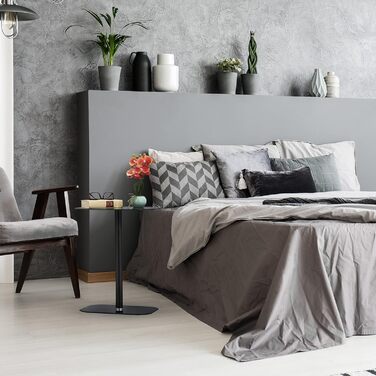 Relaxdays Beistelltisch, Glas & Stahl, HxBxT: 54,5 x 44,5 x 29,5cm, Sofatisch für Wohnzimmer, abgerundete Ecken, schwarz