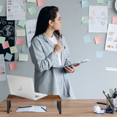 Relaxdays Monitorständer im Industrial-Design