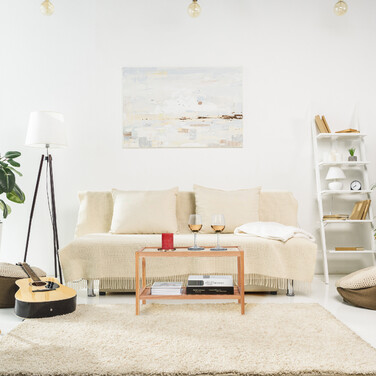 Relaxdays Beistelltisch Walnussholz mit Glasablage